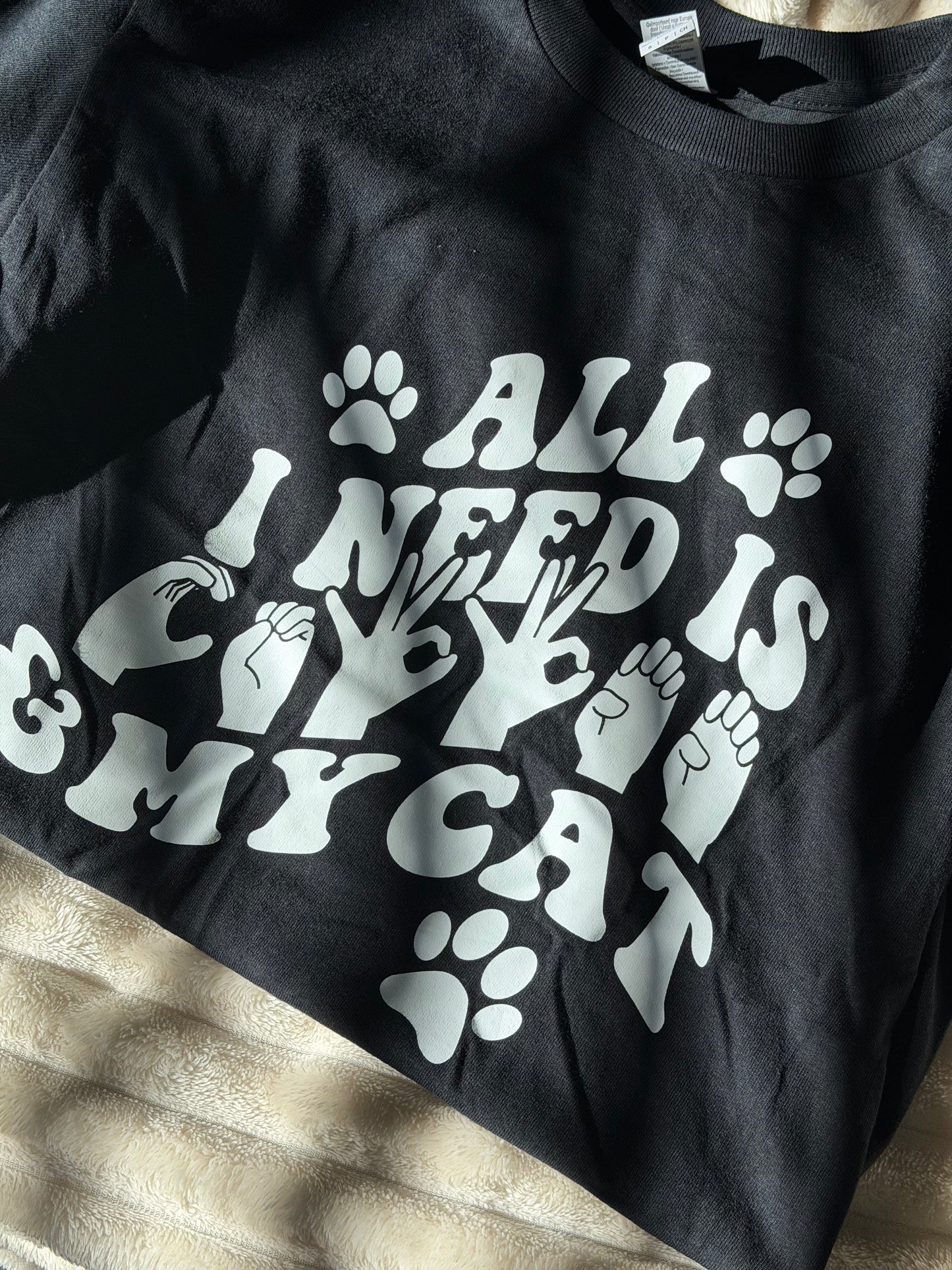 All I need is Coffee & My Cat - S Black Tee