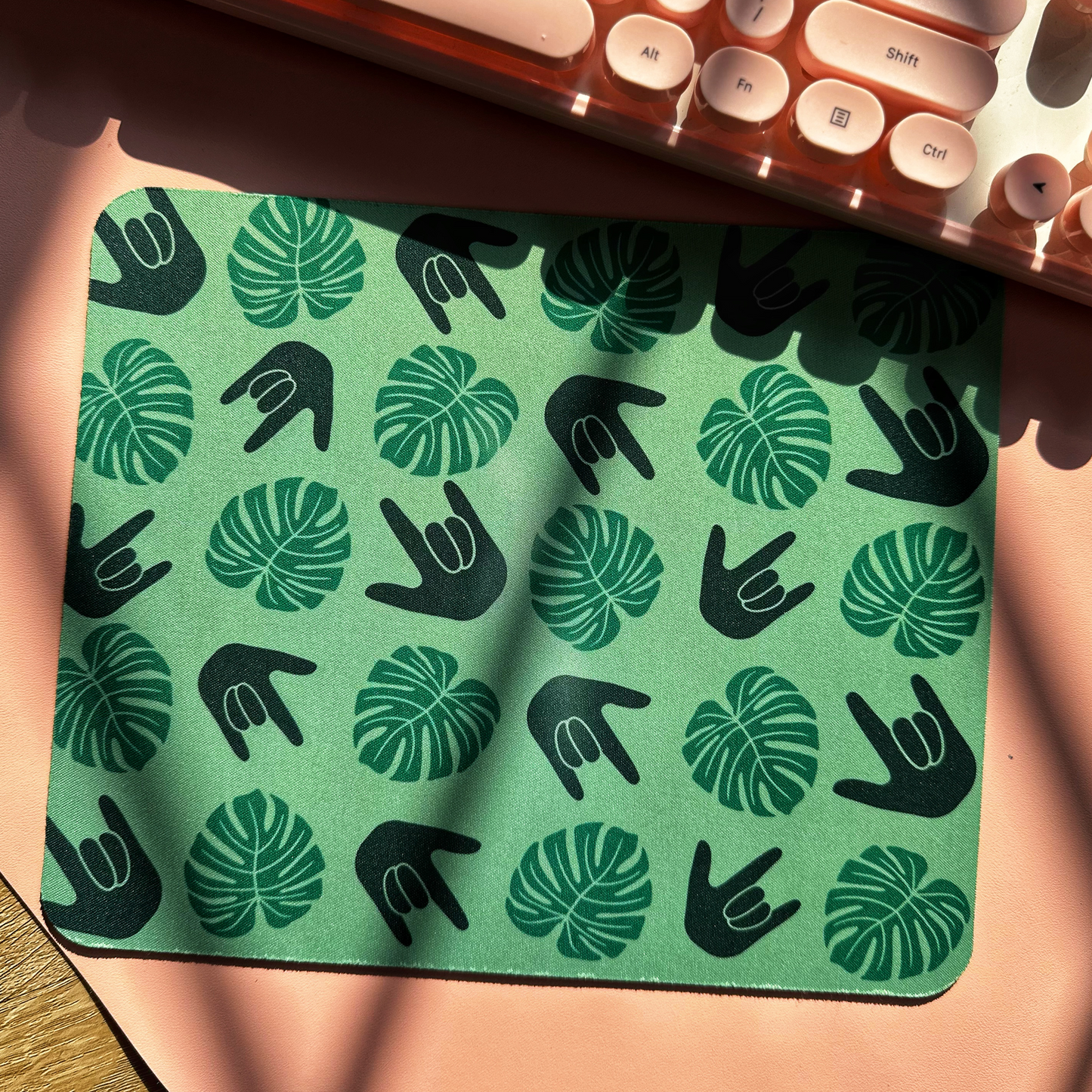 Plants & ILY Mousepad